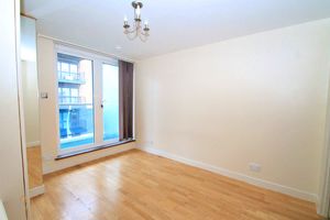 Photo 5- click for photo gallery